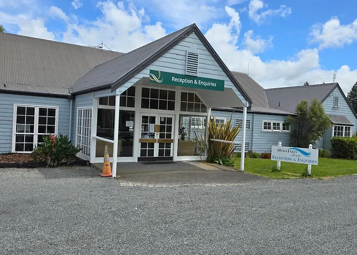 Huka Falls Resort