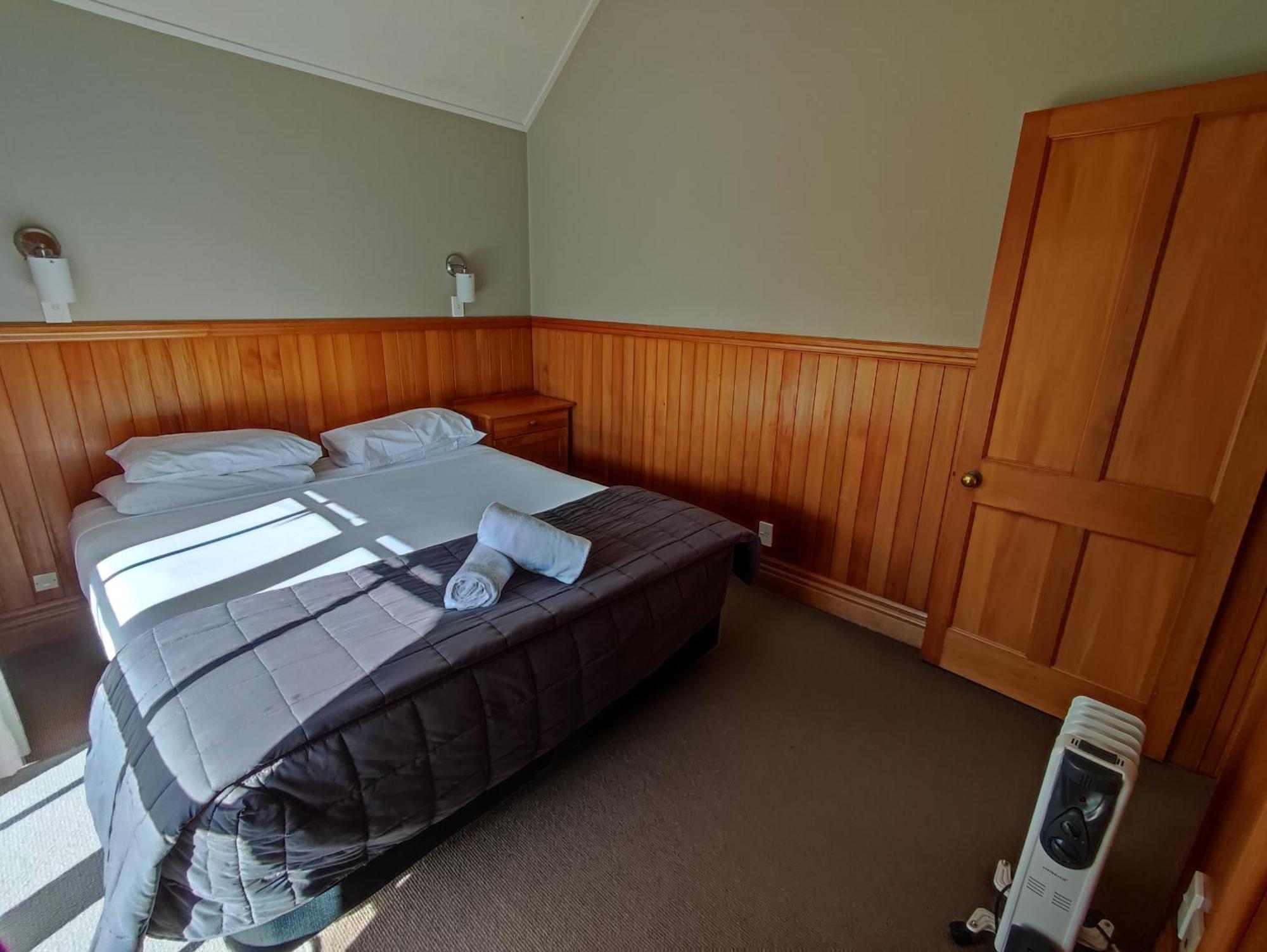Huka Falls 5*